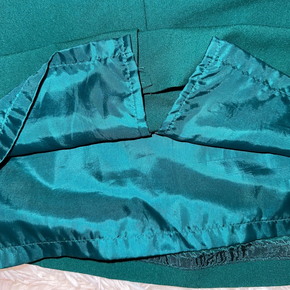 Emerald green pencil skirt - Picture 6 of 7